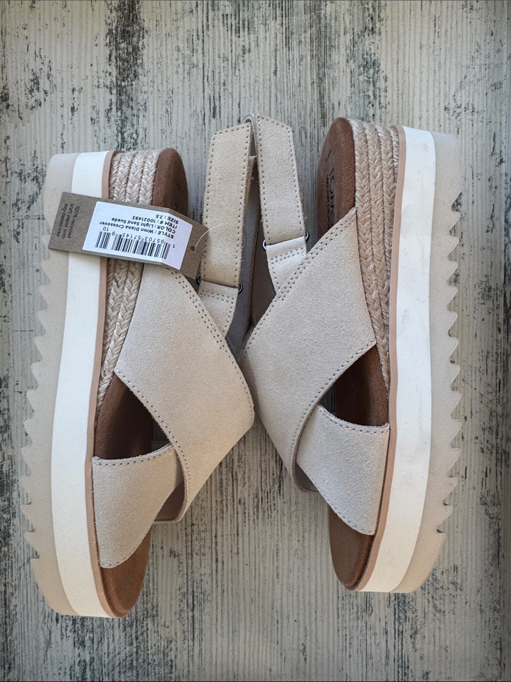 TOMS Diana Suede Crossover Slingback Sandals in Sand 7.5M